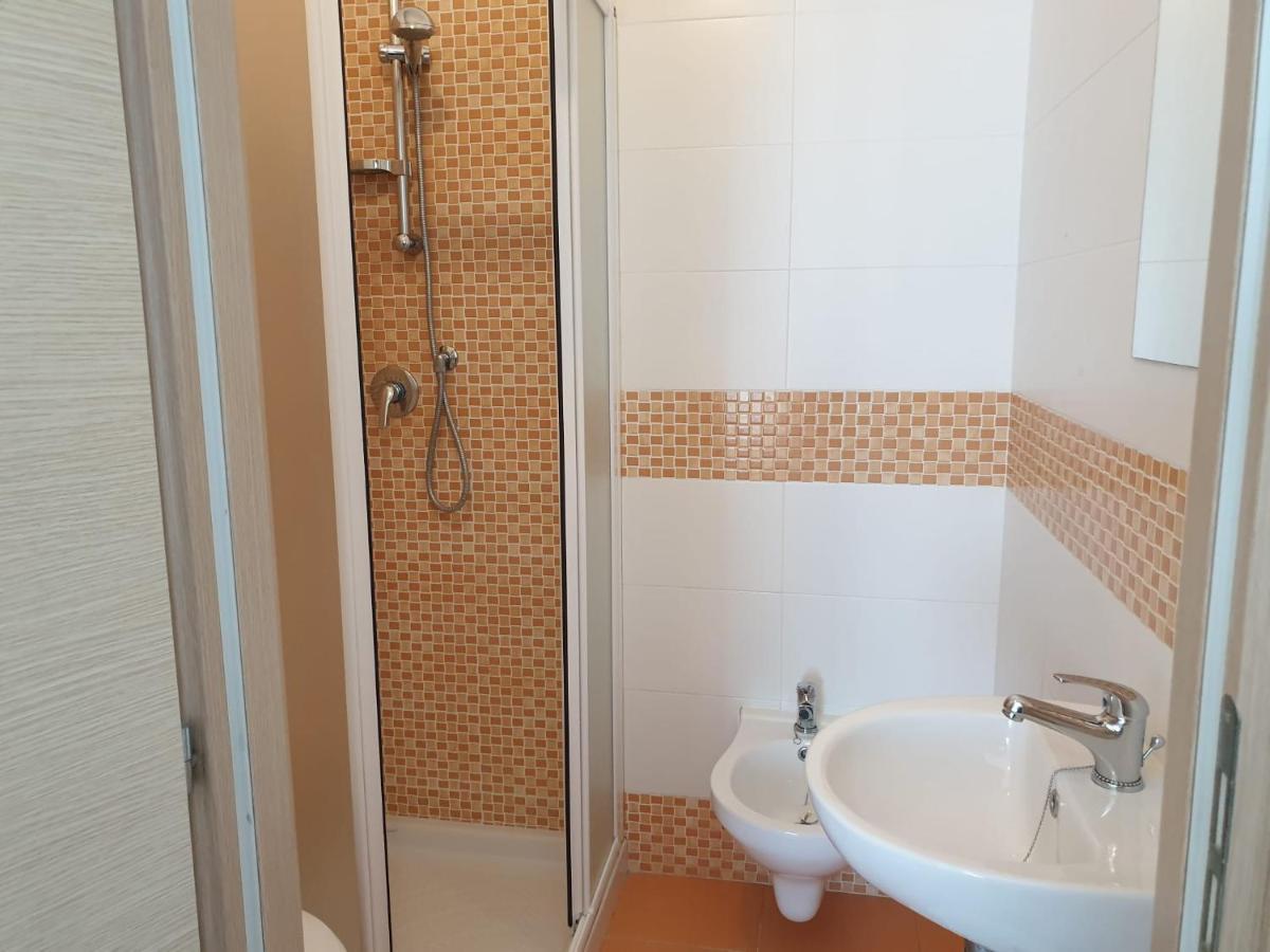 Hotel Baden Baden Rimini Zewnętrze zdjęcie